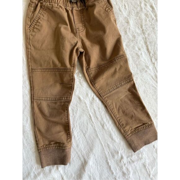 Cat & Jack Khaki Joggers 3T - Picture 4 of 5
